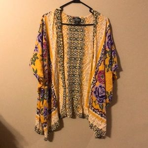 Kimona floral. Medium